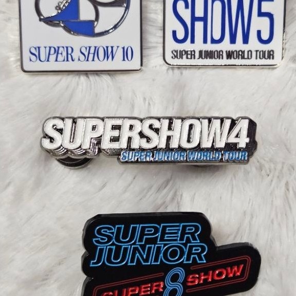 OFFICIAL BADGE SUPER JUNIOR SUPER SHOW 20TH ANNIVERSARY EDITION