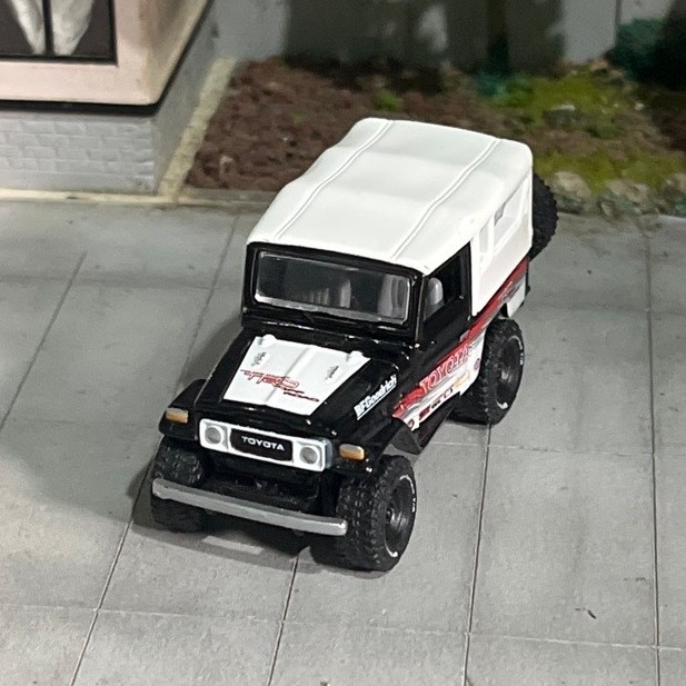 JOHNY LIGHTNING “Jeep”