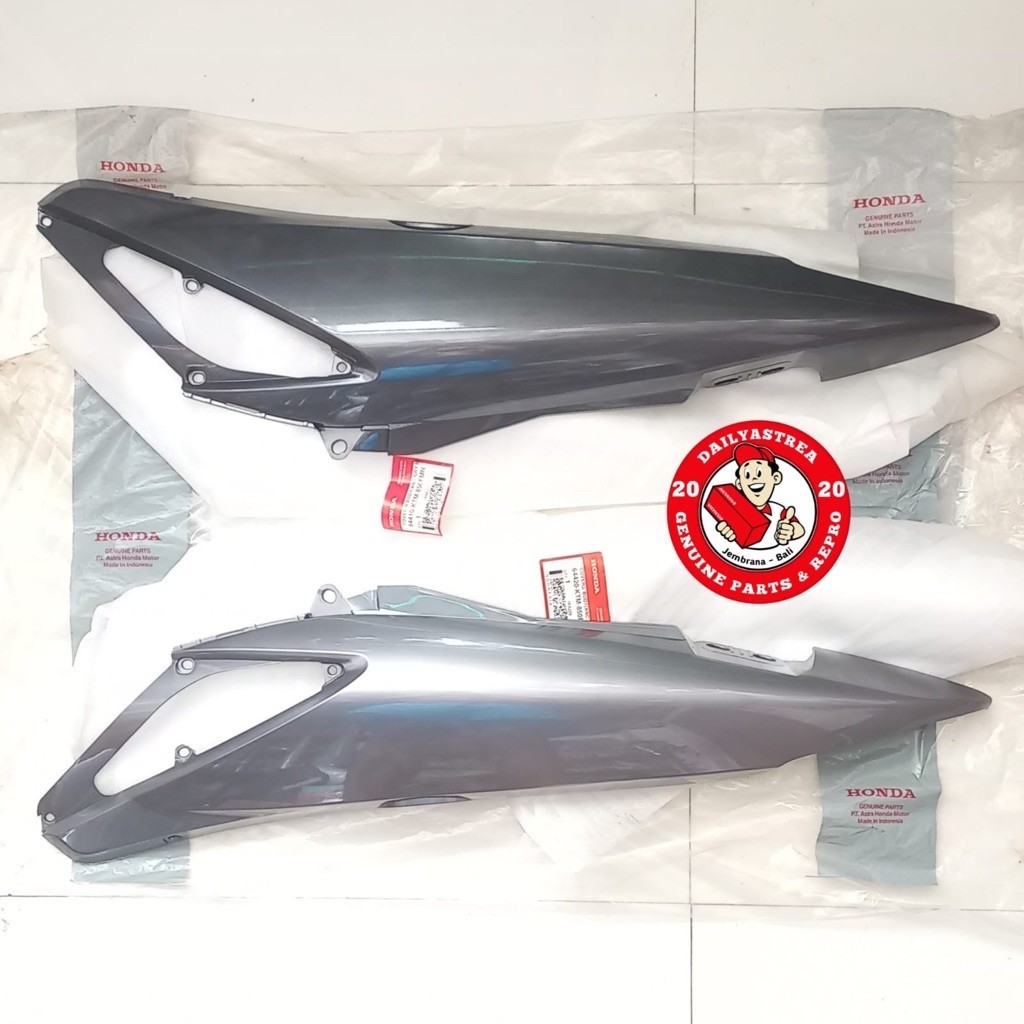 DEK COVER BODY KIRI KANAN GREY ABU ABU HONDA SUPRA X 125 OLD ORIGINAL AHM 64410 64420-KTM-850FMN