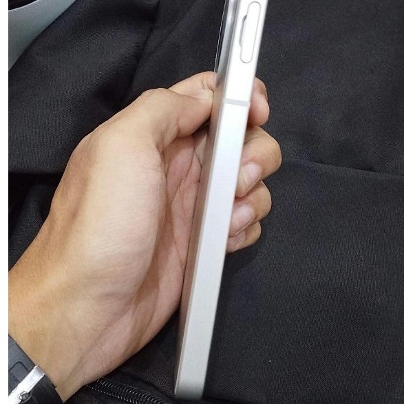 Sharp AQUOS SENSE10