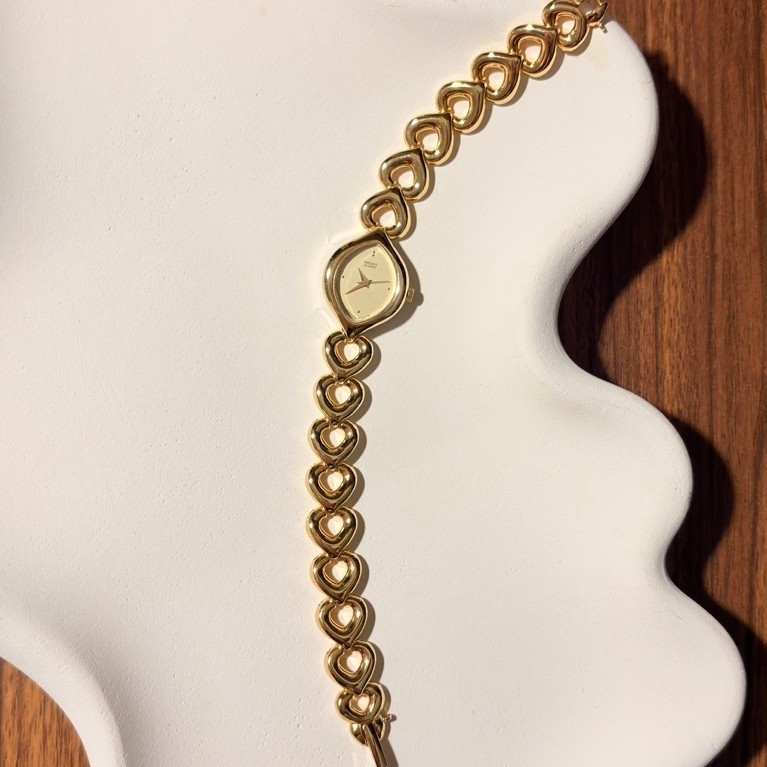 Seiko SQ marquise heart bracelet