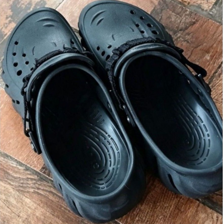 CROCS ECHO CLOG