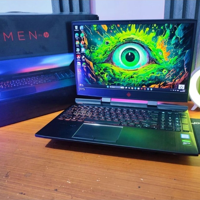 LAPTOP GAMING HP OMEN 15 core i7-9750H GTX 1650
