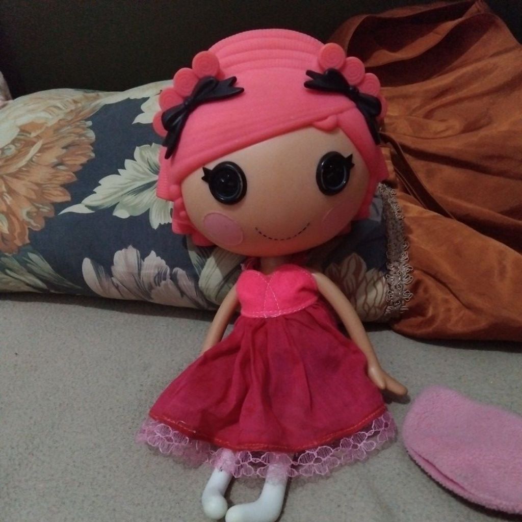 preloved lala loopsy masih mulus dan warna kepala masih cetar bagus