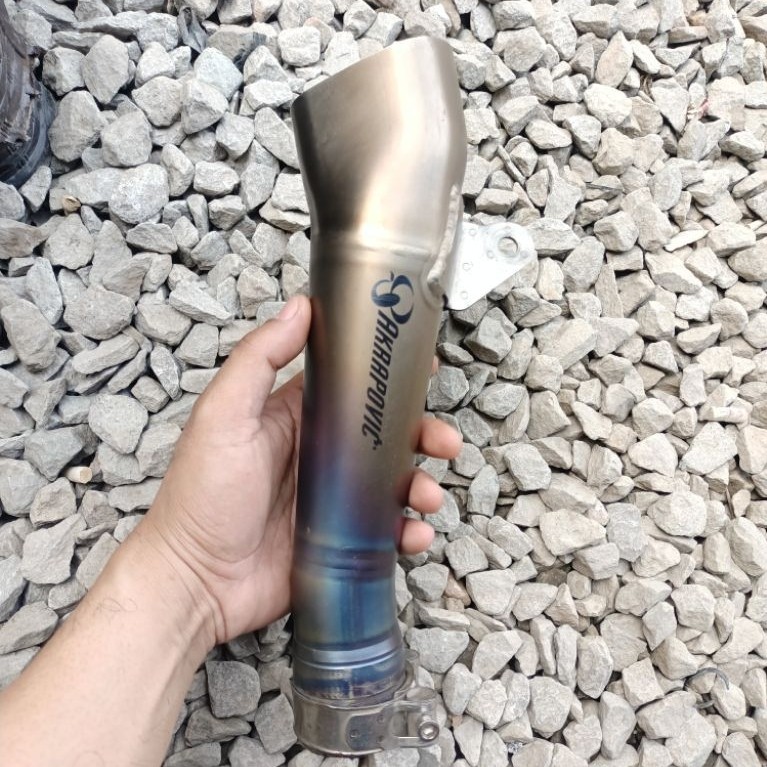 slincer Akrapovic megaphone titanium Yamaha R6 original Slovenia