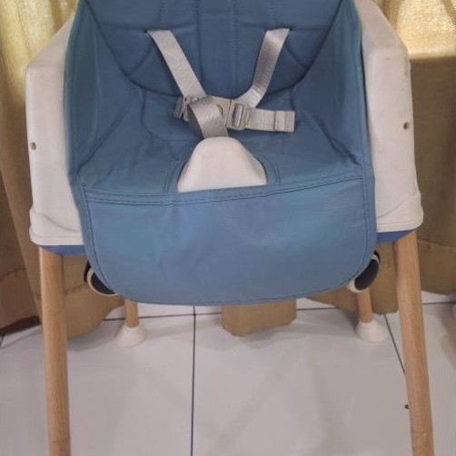 Preloved Sugar Baby My Chair (baby booster & high chair)