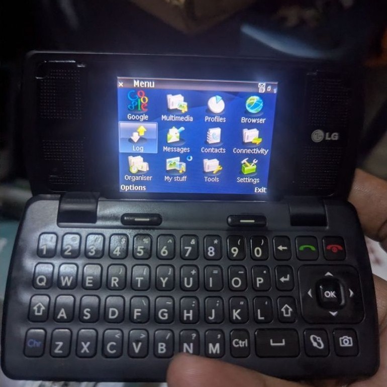 LG KT610 Communicator plus charger bonus memori