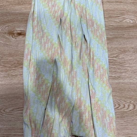 Preloved celana batik harem - size M