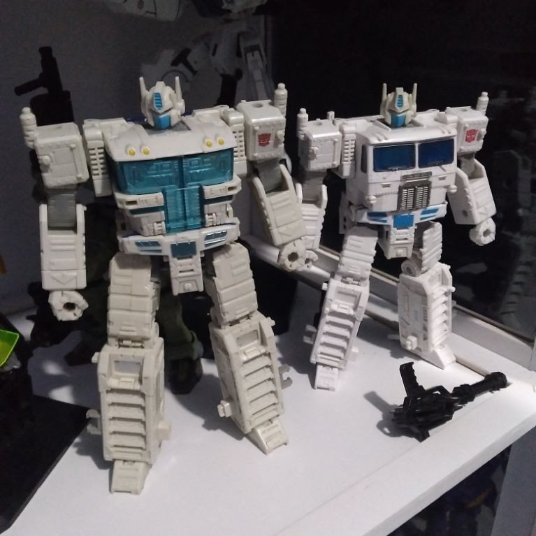 Transformers Ultra Magnus SIEGE WFC