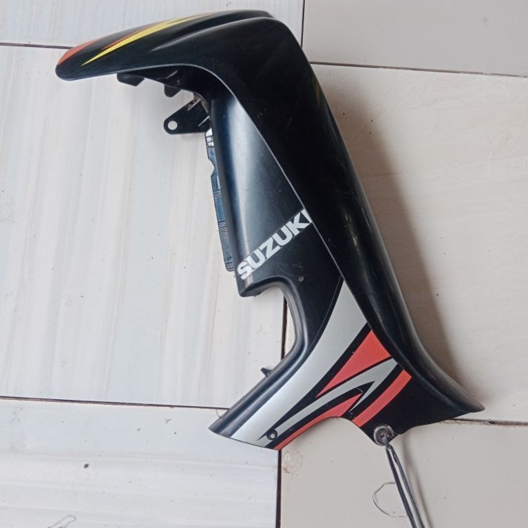 Sayap luar suzuki Smash Lama cm Kanan. Original. Seken