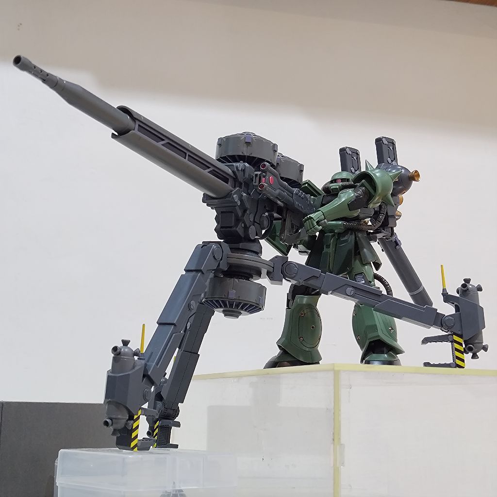 HG Zaku II Thunderbolt + Big Gun Set BIB Bandai