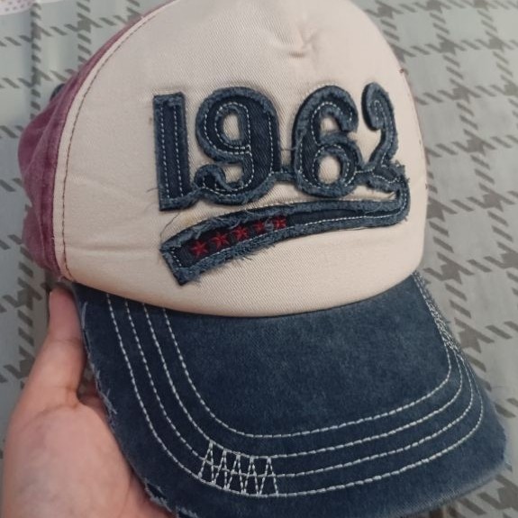 Topi Baseball Vintage