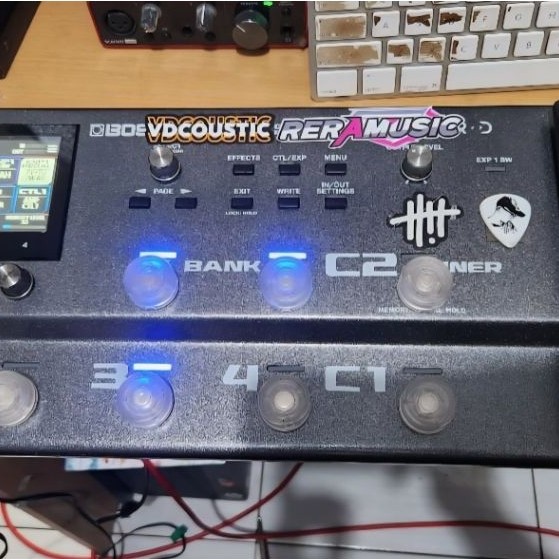Efek Gitar Boss GX-100
