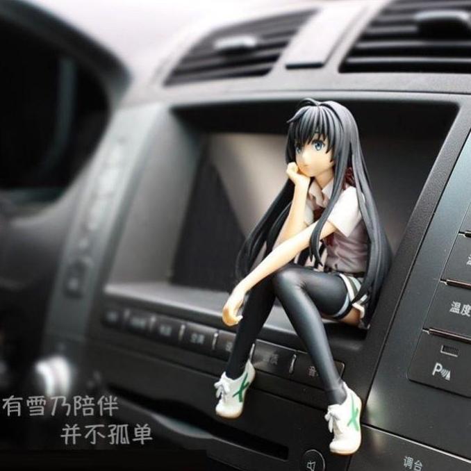 Champion- Pajangan Dashboard One Piece Luffy & Snow Hiasan Dekorasi Interior Mobil