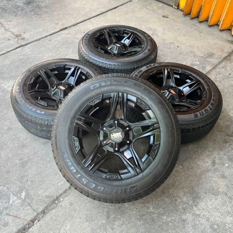 Velg Mobil Bekas Ring 16 Lubang Baut 5 SABAKU HSR R16 LEBAR 8 PCD 5X114 / 5X139 BAN DINLOP 215 65 R1