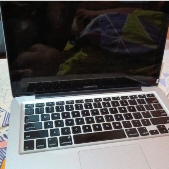 macbook pro 2015 16/512