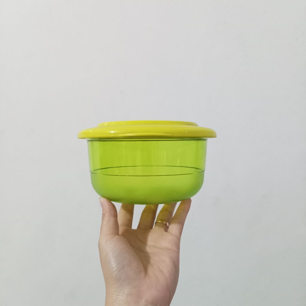 Table Collection Green Tupperware - 450 ml || Personal Bowl Green Tupperware - 450 ml || Serving Bow