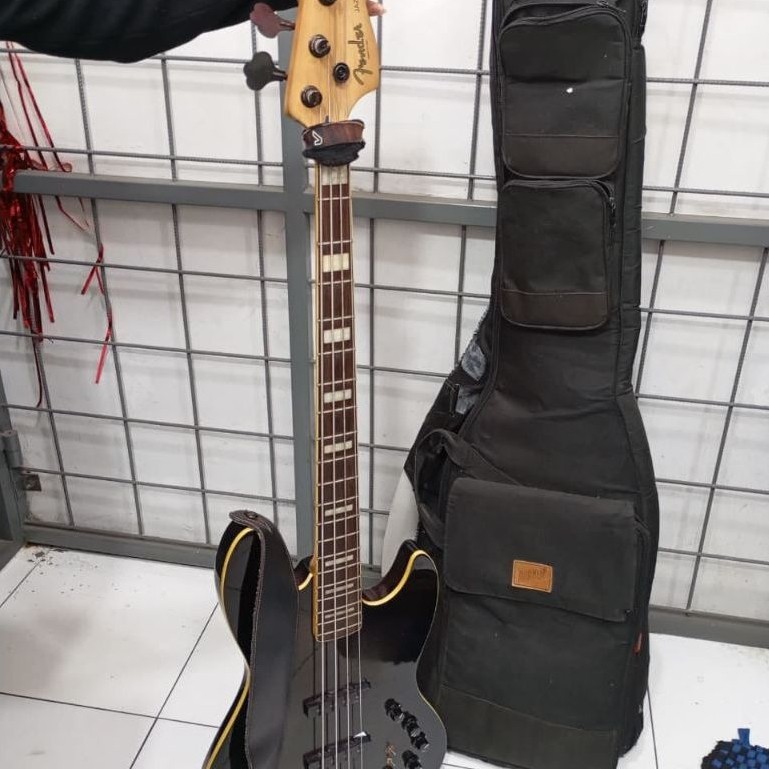 Fender Jazz Bass