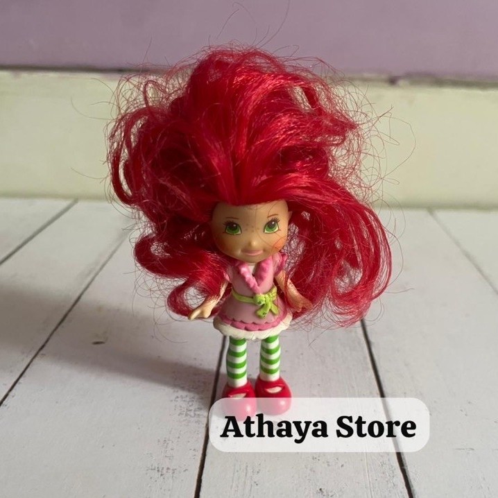 Strawberry Shortcake Doll Original Hasbro - Mainan Anak Preloved