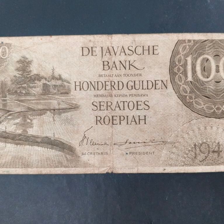 UANG KUNO 100 RUPIAH SERI FEDERAL TAHUN 1946