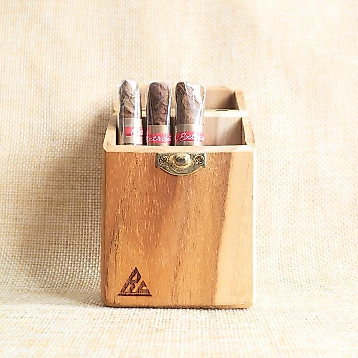 TERLARIS Tempat Box Rokok Unik Keren Elegan Kotak Kayu Jati ASLI Ukir Nama Logo Brand Perusahaan