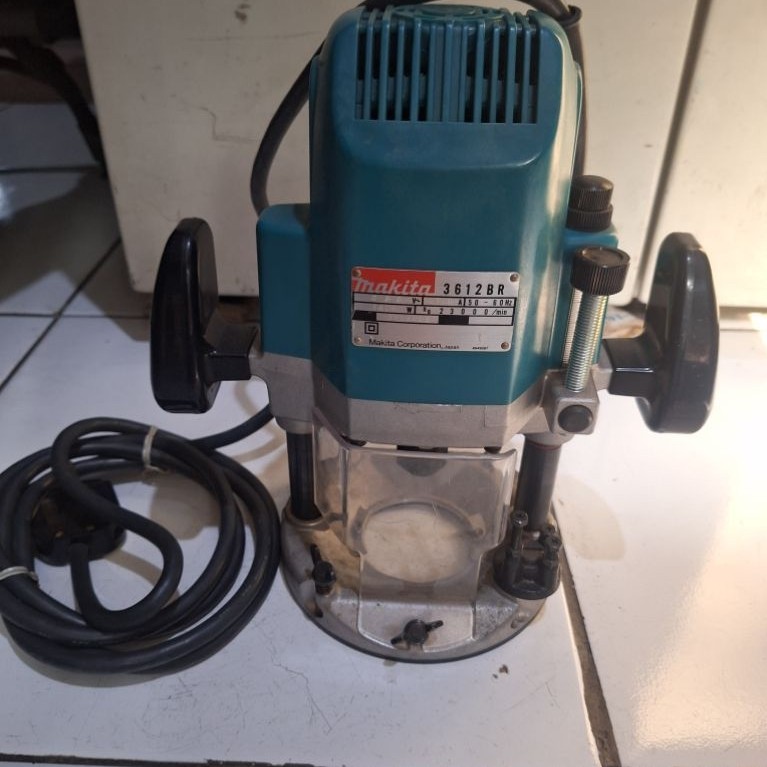 Mesin Profil/Router Besar 12mm MAKITA 3612BR MADEIN JAPAN