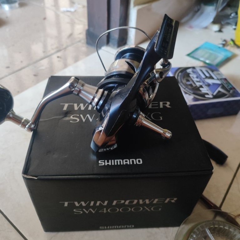 Reel Shimano Twin Power SW 4000XG Second