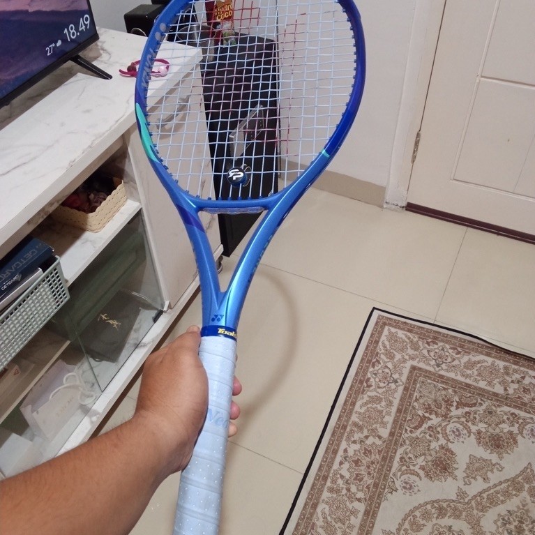 Yonex Ezone 100L 285g Tennis Racket Blast Blue