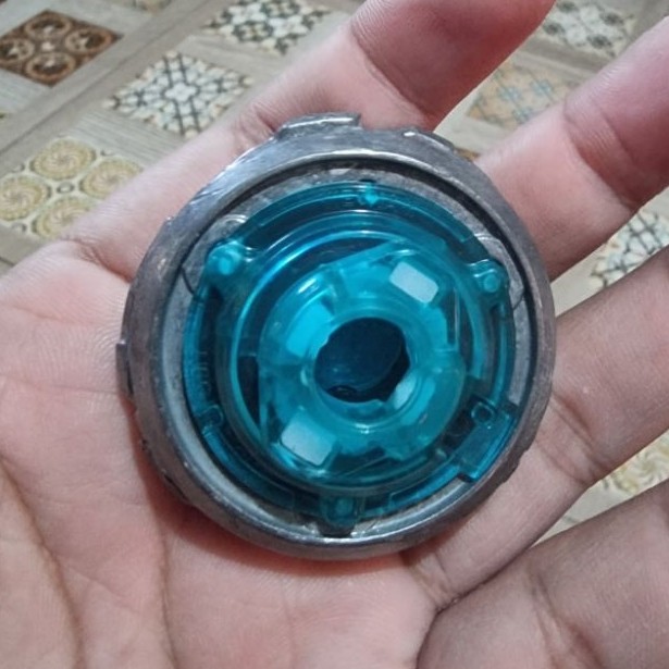 Beyblade Bullet Griffon lite use ori taktom