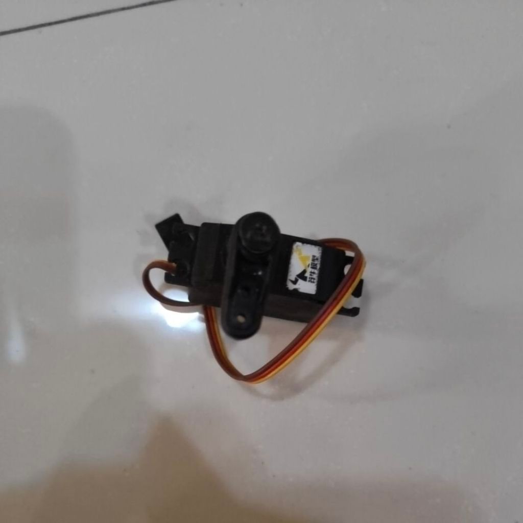 Servo mini orian MN128