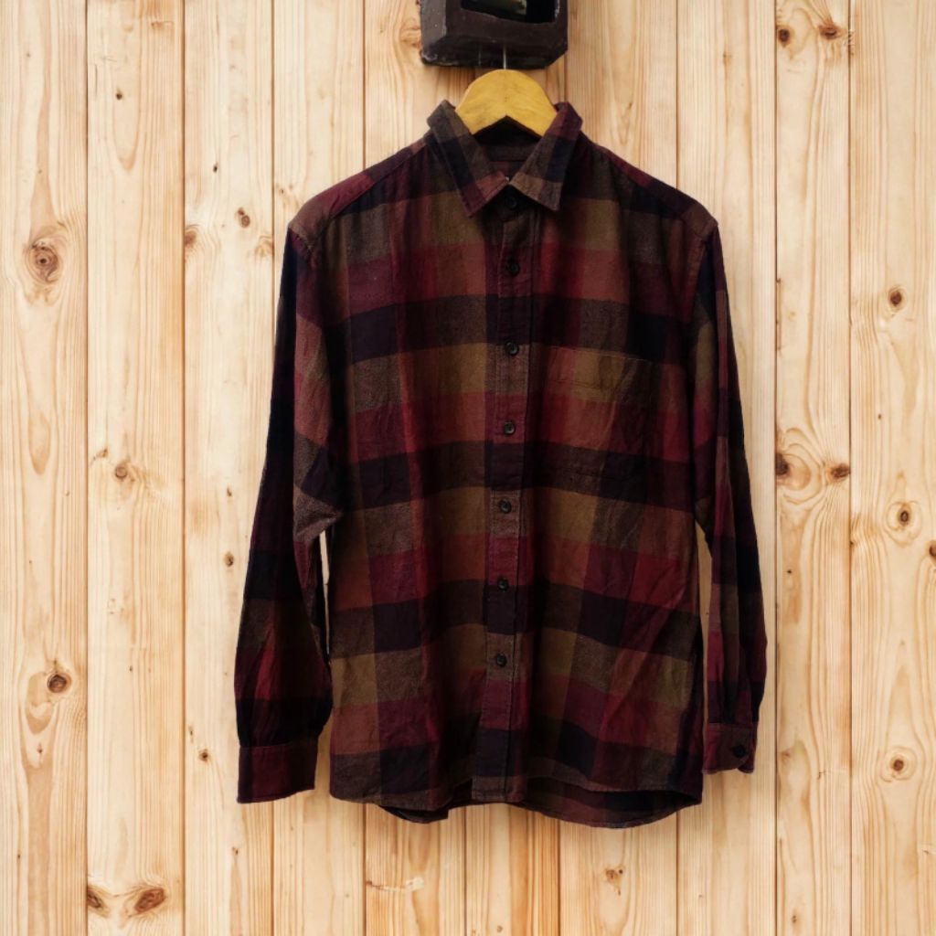 Flanel Veterano UNIQLO Marron Brown size M
