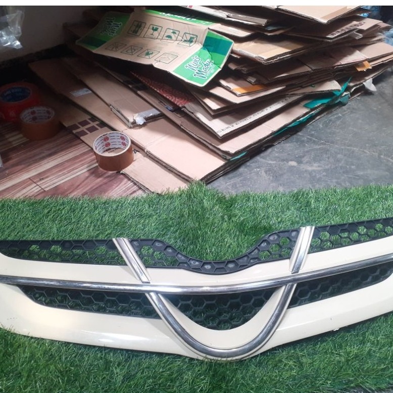 grill toyota vios gen 2 original second (generasi kedua tahun 2007–2012).second original