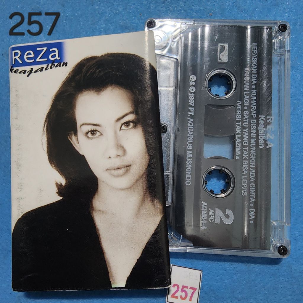 Kaset pita Reza / Keajaiban