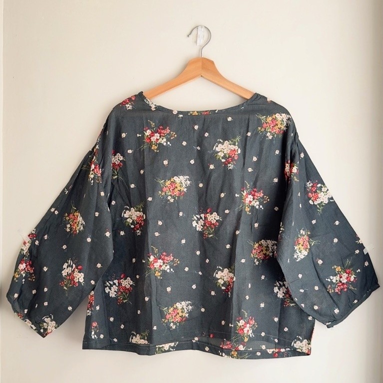 atasan motif shabby