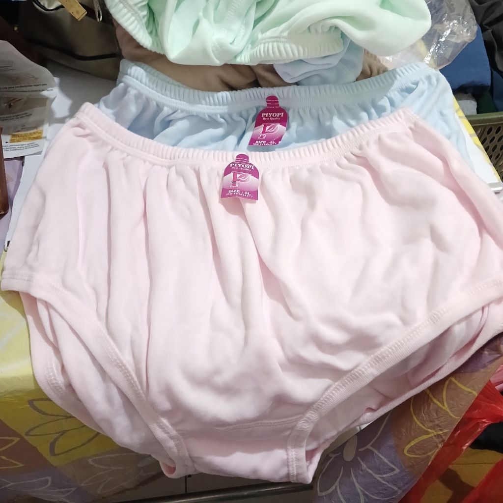 baru (preloved krn kebesaran) Celana Dalam Wanita / BH wanita jumbo