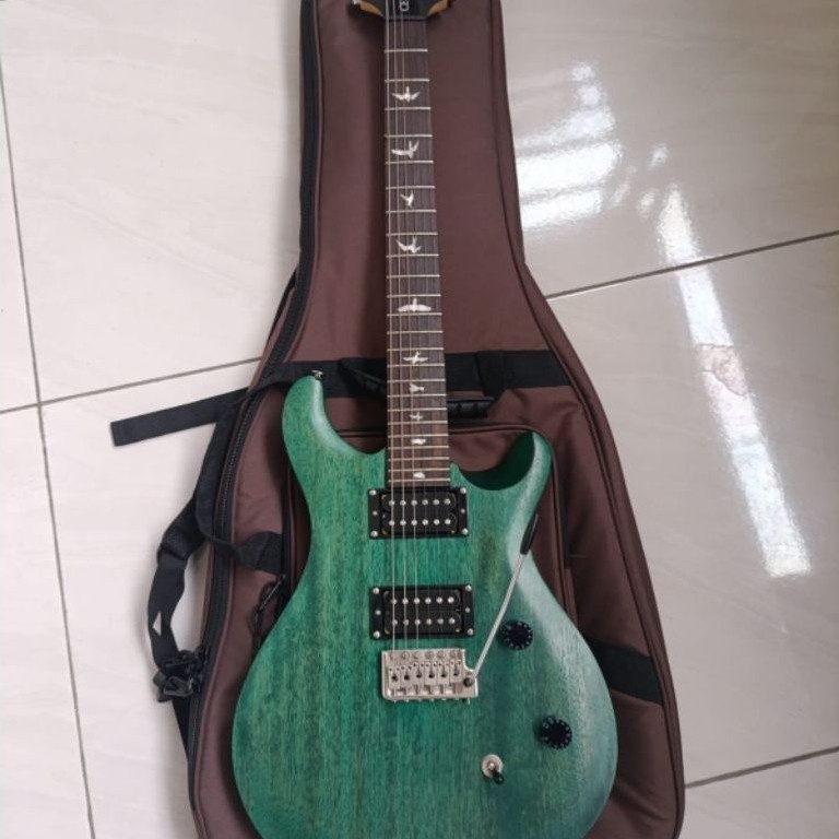 PRS SE CE24 STANDARD SATIN IN TORQUOISE