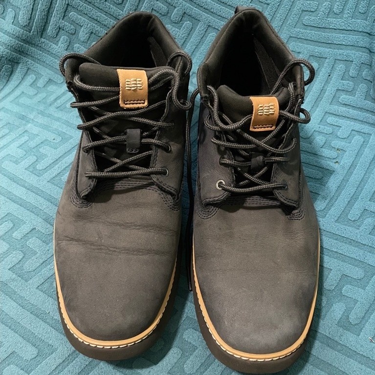 Sepatu Timberland mid second bekas 42