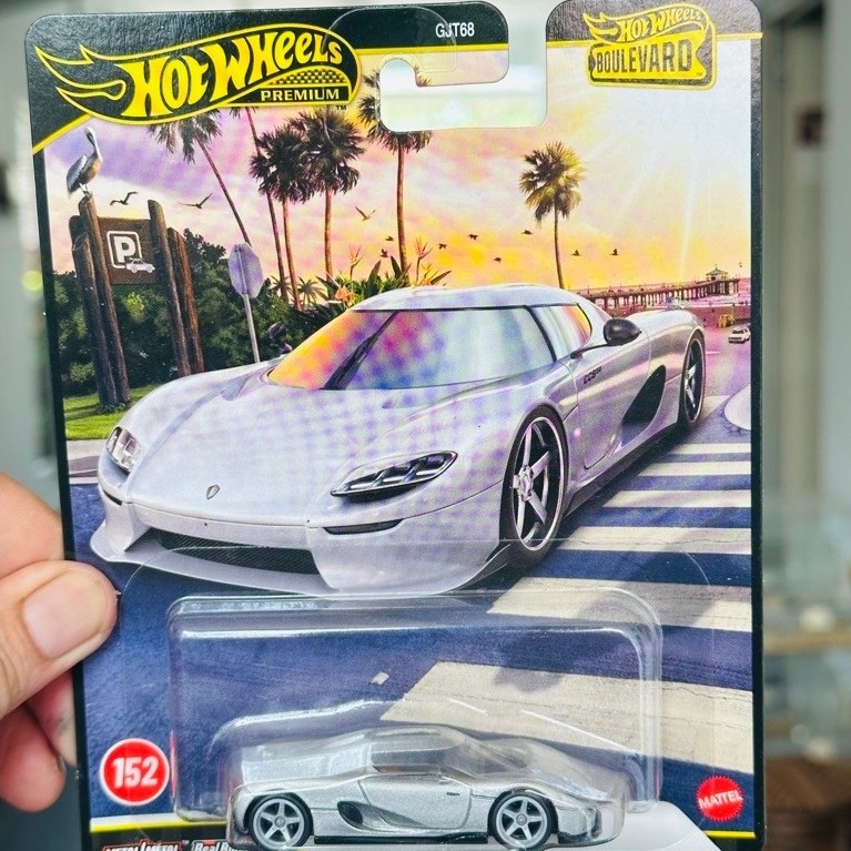 Hot wheels premium Koenigsegg CC850 By mattel SNI