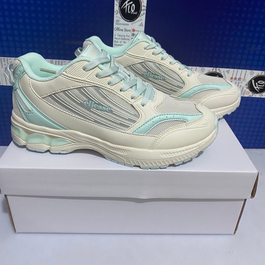 Sepatu  Ellesse Running Sneaker Women Original