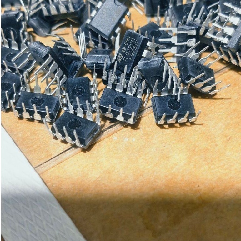 10pcs aici transistor TL 072 st original