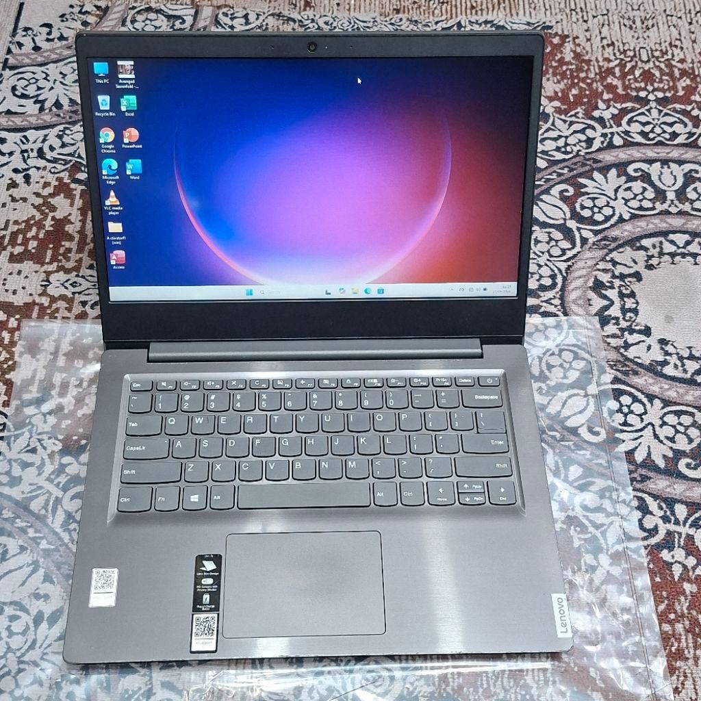 Laptop Lenovo Ideapad S145-14WL Intel Core i5-8265U RAM 8GB 256GB Windows 11 Generasi Terbaru Siap P