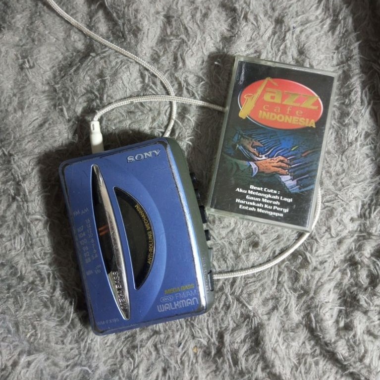 Walkman Sony WM-FX195