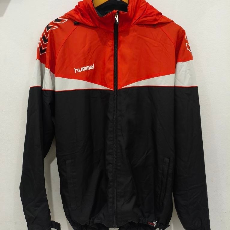 jaket hummel second