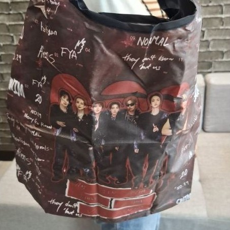 TAS LIPAT BTS ARIRANG/FOLDED BAG BTS/TAS GAMBAR BTS