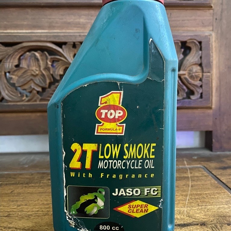 Oli Samping Top 1 2T Low-Smoke 800cc Original