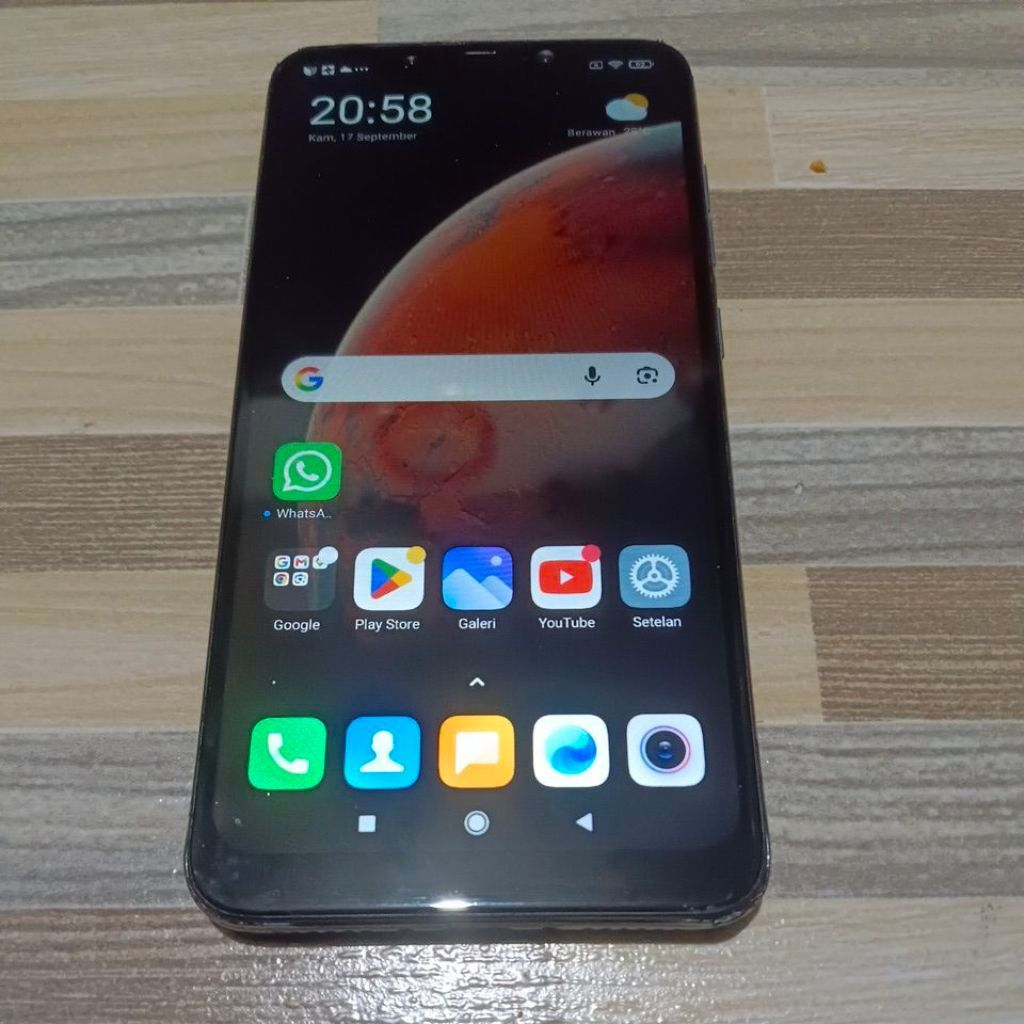 HP POCO F1 RAM 6/64 GB SECOND NORMAL (KET. BACA DISKRIPSI)