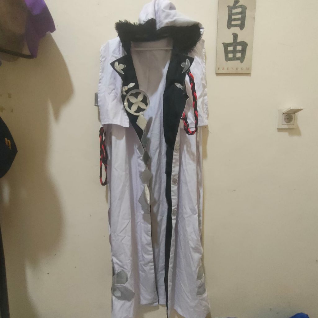 PL Jubah Mantel Fatui Genshin maker cosplay Arlecchino