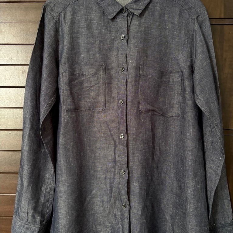 Kemeja GU Size S Warna Denim Preluv