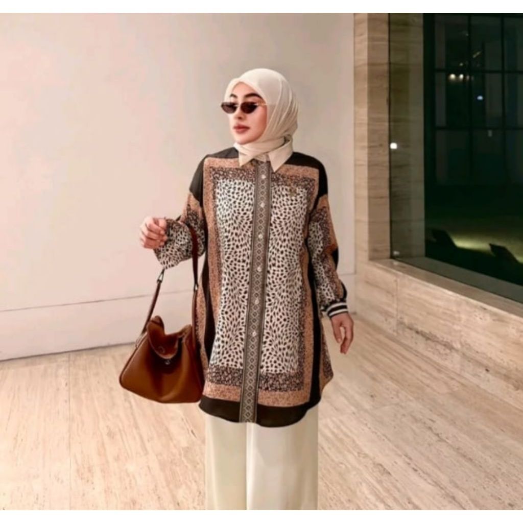 Tunik Kemeja Blouse Motif Macan Leopard by Sheila Saukia SS