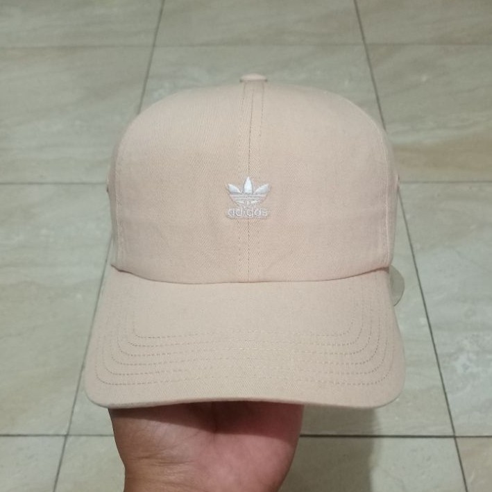 Topi Adidas trefoil mini logo center Peach adjustable caps Original